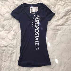 Blue Aeropostale’s shirt.
